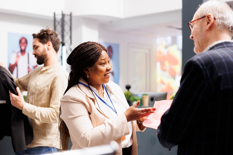 retail-worker-explain-black-friday-rules-2023-11-27-04-55-11-utc-1 Turning Trade Show Leads into Business Opportunities