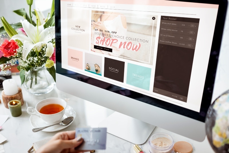 Shopping Commercial Online Internet Concept The Essential Guide to Building a Successful Ecommerce Website